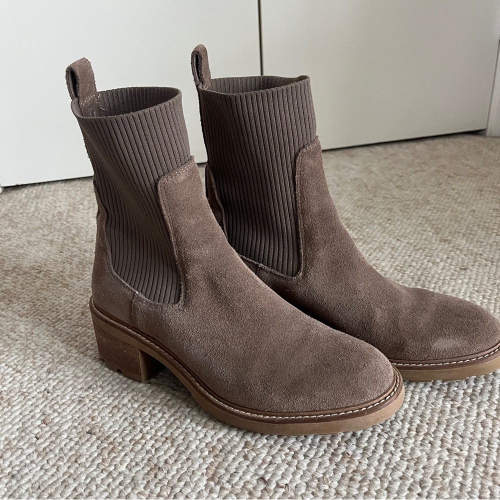 Steve Madden Tan Suede Kiley Booties